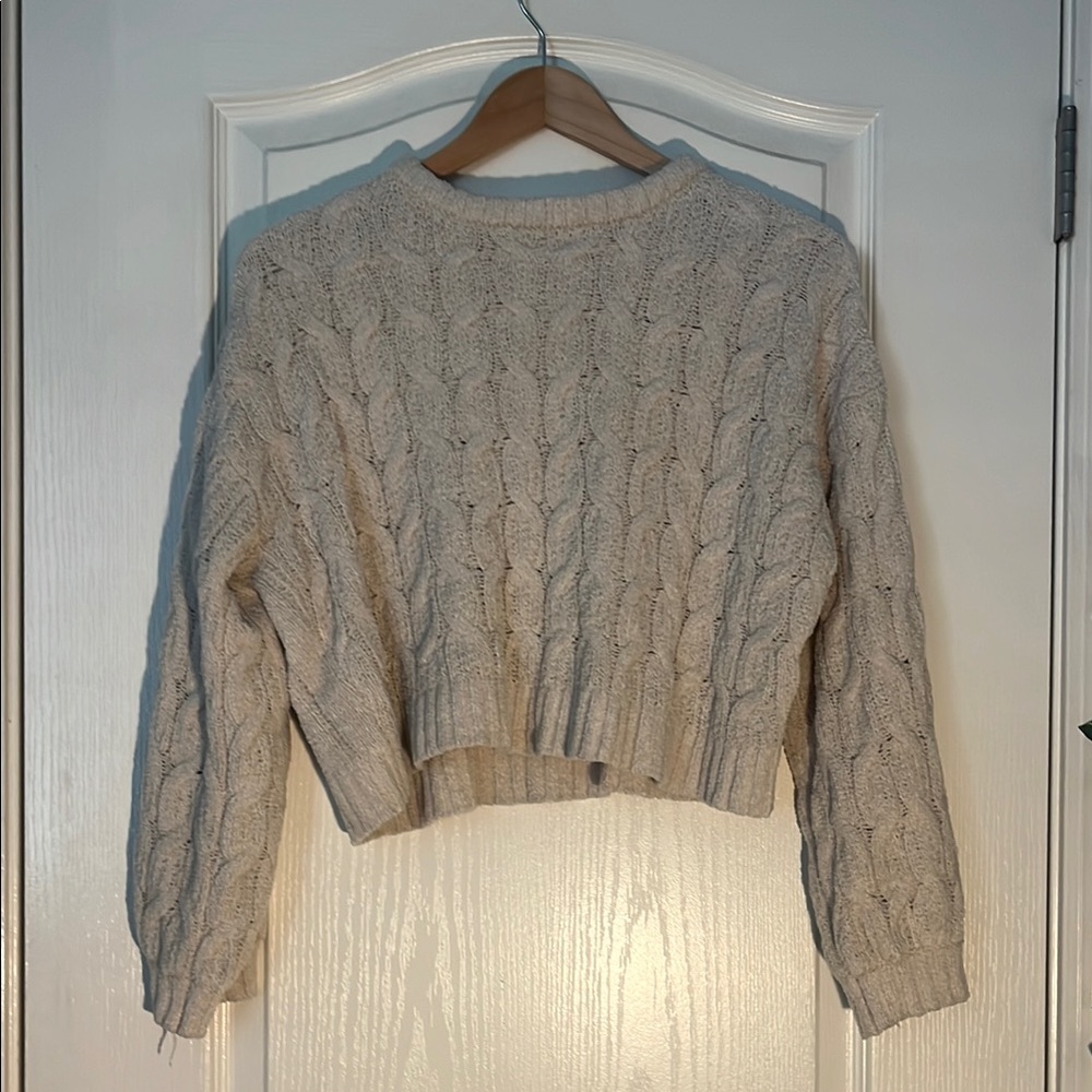 Jessica Simpson Cream Cable Knit Crew Neck Sweater